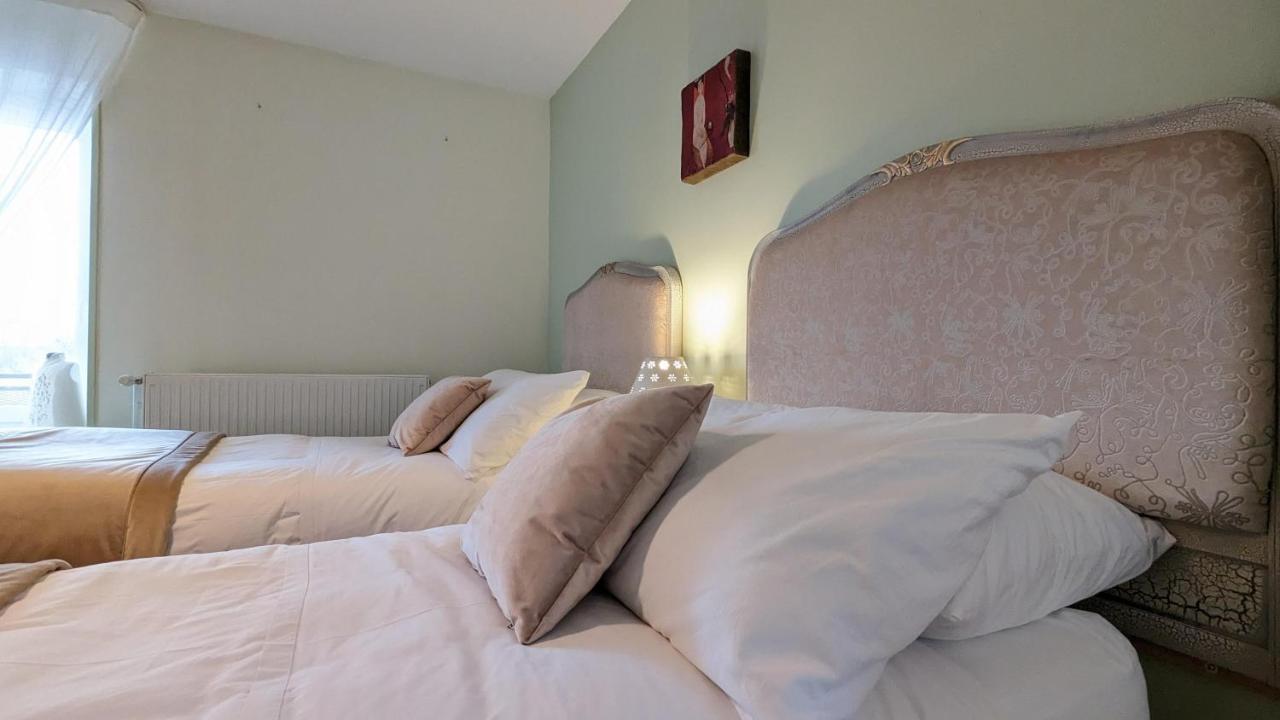 Lechatelet Chambres D'Hotes Cascarot المظهر الخارجي الصورة