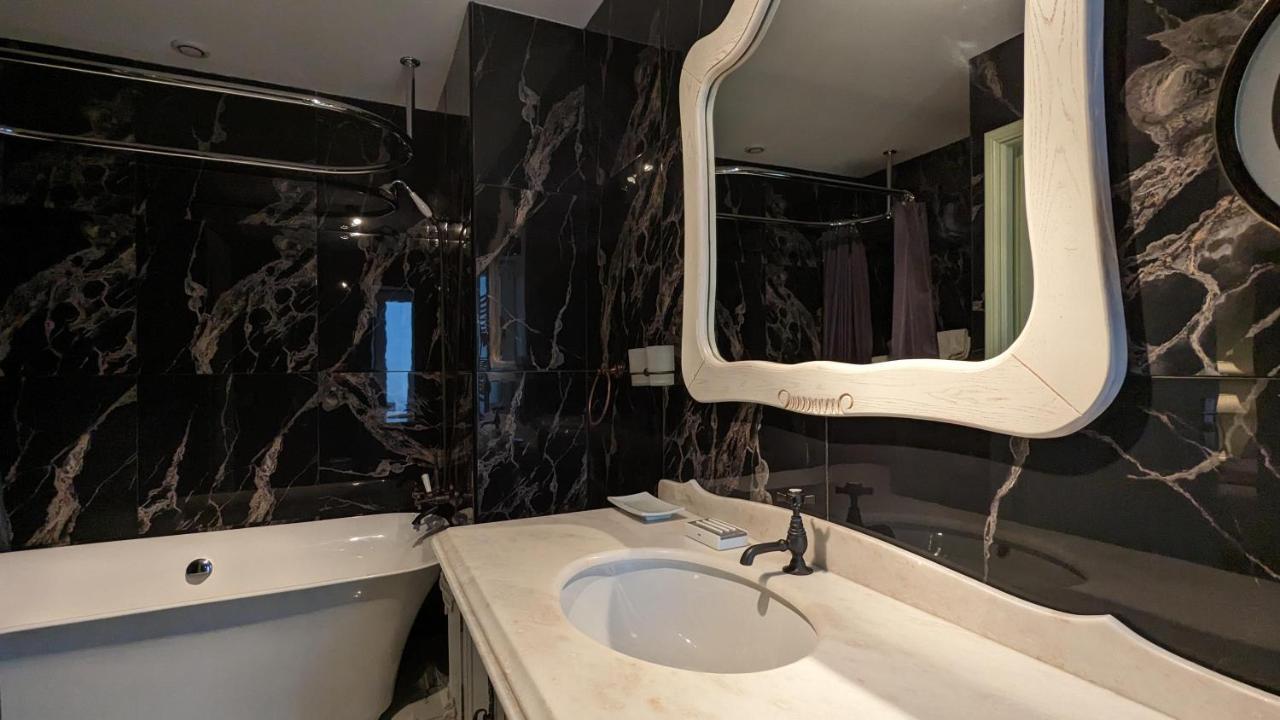 Lechatelet Chambres D'Hotes Cascarot المظهر الخارجي الصورة